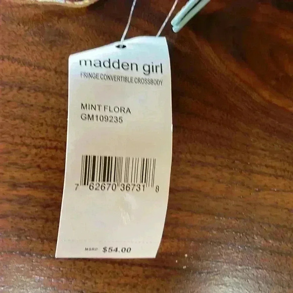 Madden girl  Mint Flora Handbag. - Picture 7 of 7